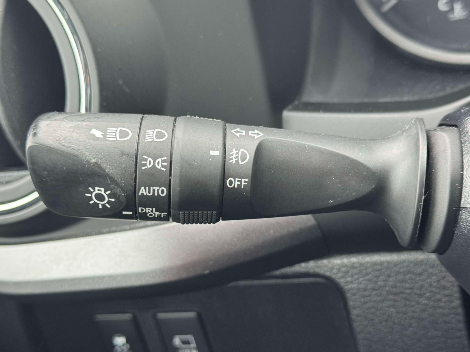 2023 Toyota Tacoma 4WD TRD Off Road Double Cab 5' Bed V6 AT (Natl)