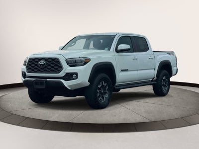 2023 Toyota Tacoma 4WD TRD Off Road Double Cab 5' Bed V6 AT (Natl)