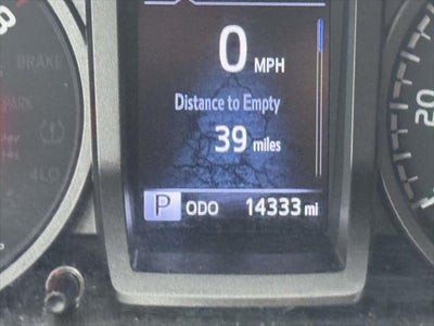 2023 Toyota Tacoma 4WD TRD Off Road Double Cab 5' Bed V6 AT (Natl)