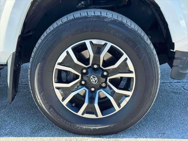 2020 Toyota Tacoma 4WD TRD Sport Double Cab 6' Bed V6 AT (Natl)