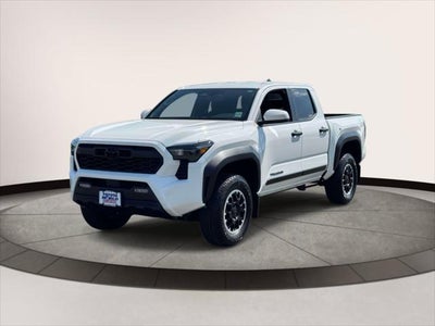 2026 Toyota Tacoma 4WD TRD Off Road Double Cab 5' Bed AT (Natl)