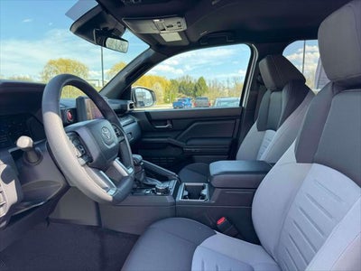 2026 Toyota Tacoma 4WD TRD Off Road Double Cab 5' Bed AT (Natl)