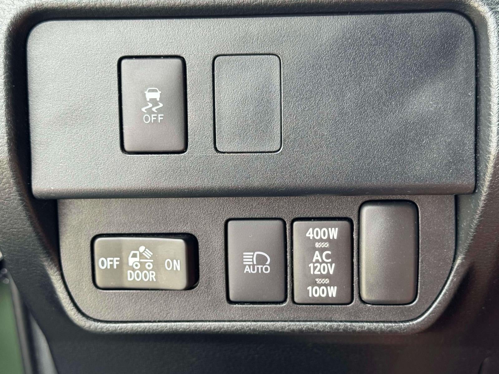 2021 Toyota Tacoma 4WD TRD Sport Double Cab 5' Bed V6 AT (Natl)