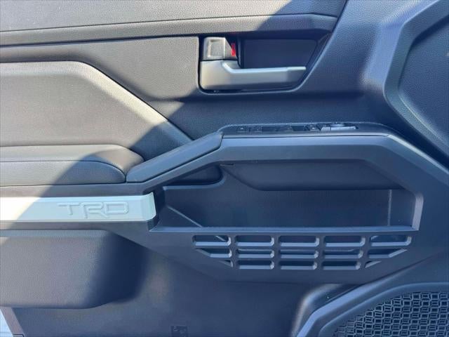 2024 Toyota Tacoma 4WD TRD Off Road Double Cab 5' Bed AT (Natl)