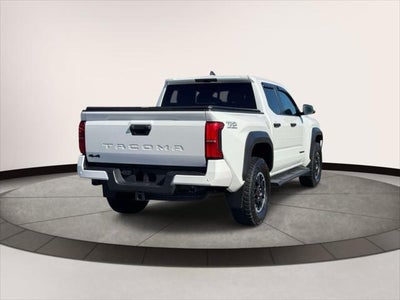 2024 Toyota Tacoma 4WD TRD Off Road Double Cab 5' Bed AT (Natl)