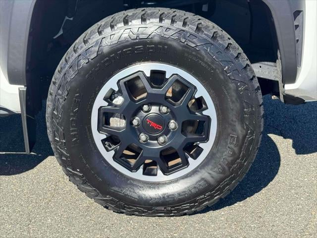2024 Toyota Tacoma 4WD TRD Off Road Double Cab 5' Bed AT (Natl)