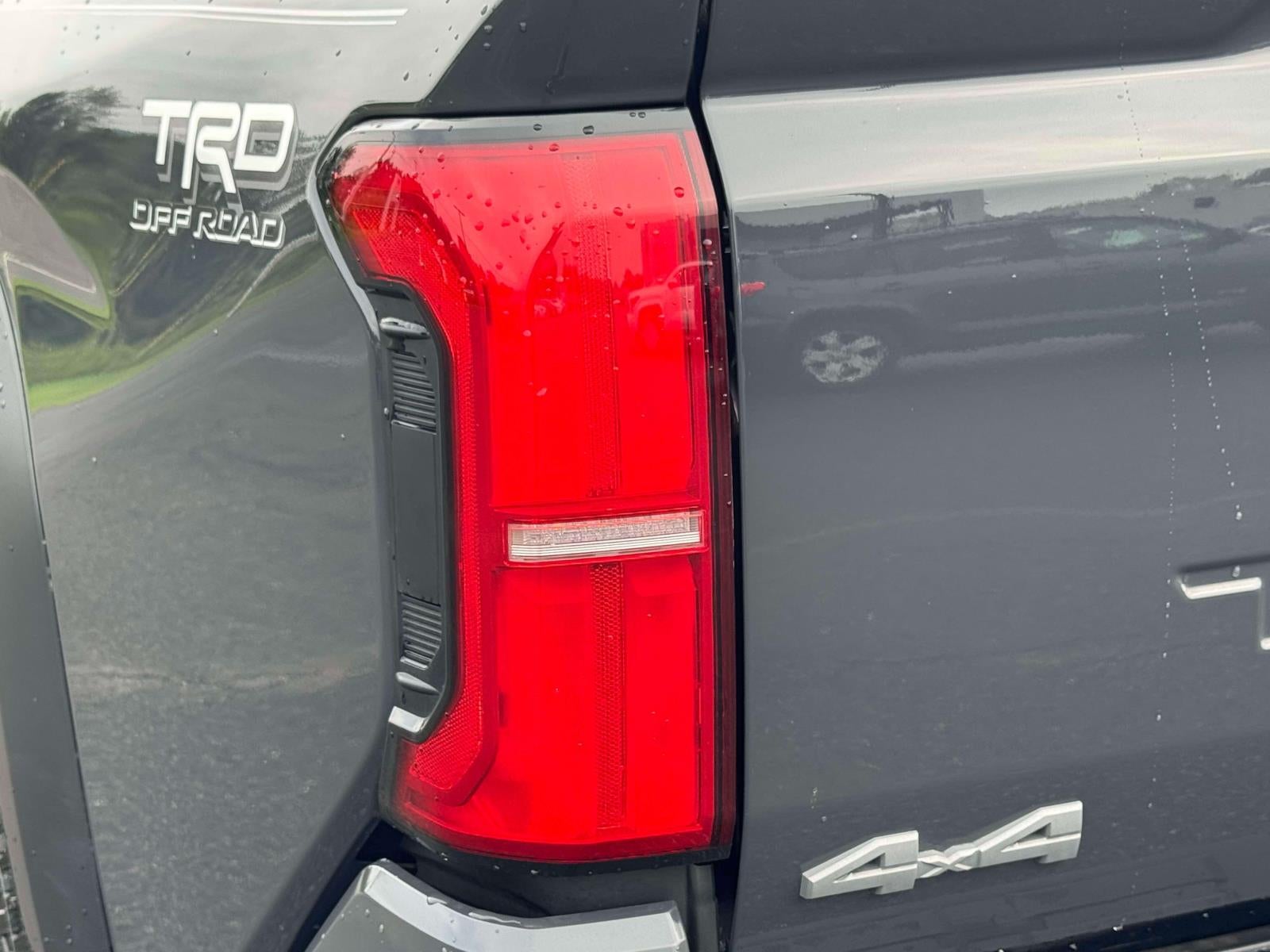 2025 Toyota Tacoma 4WD TRD Off Road Hybrid Double Cab 5' Bed AT (Natl)