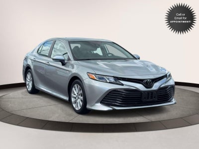 2019 Toyota Camry LE Auto (Natl)