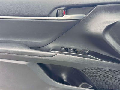 2019 Toyota Camry LE Auto (Natl)