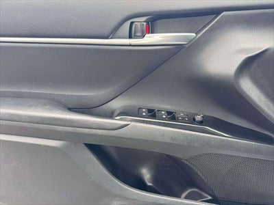 2019 Toyota Camry LE Auto (Natl)