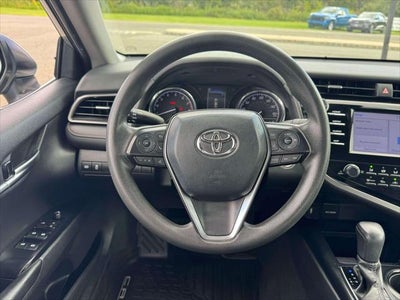 2019 Toyota Camry LE Auto (Natl)