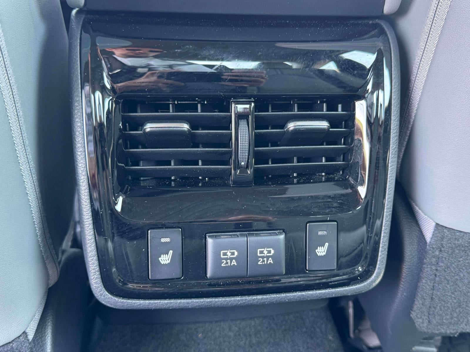 2019 Toyota Avalon Limited (Natl)