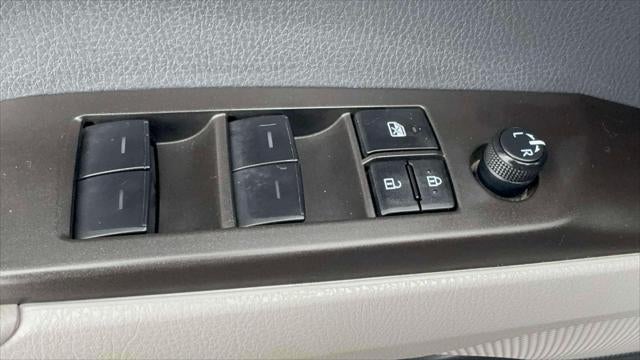 2023 Toyota Camry LE Auto AWD (Natl)