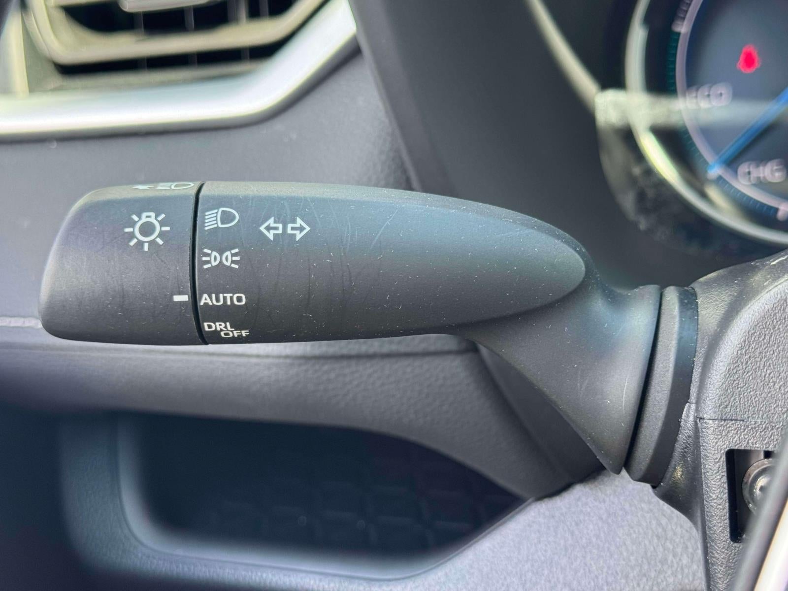 2024 Toyota RAV4 Hybrid XLE AWD (Natl)