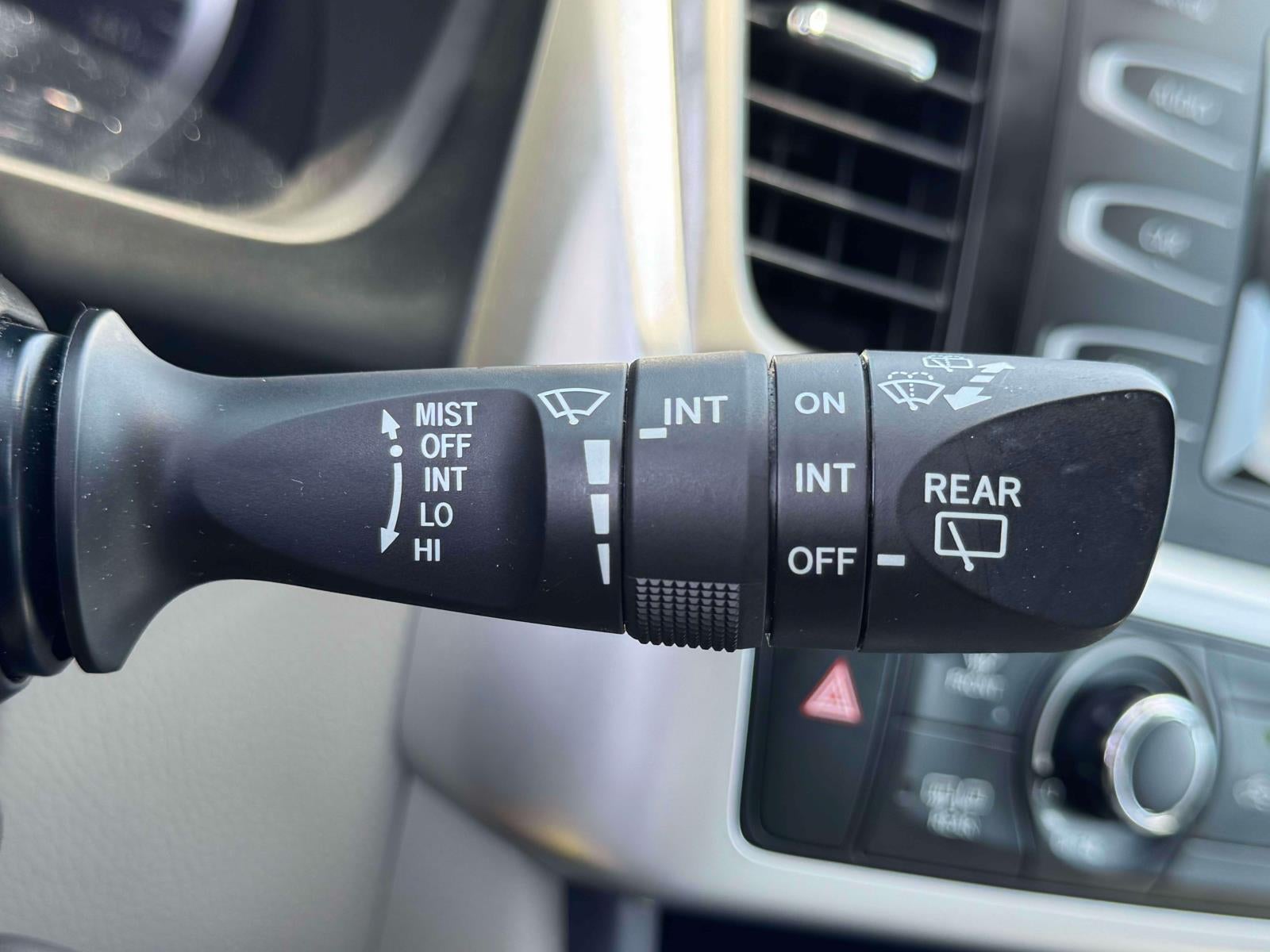 2019 Toyota Highlander LE V6 AWD (Natl)
