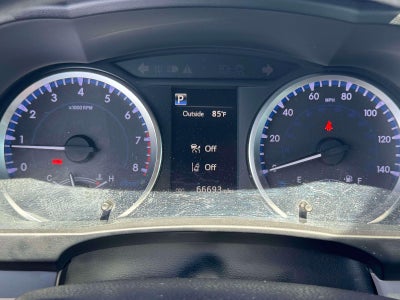 2019 Toyota Highlander LE V6 AWD (Natl)