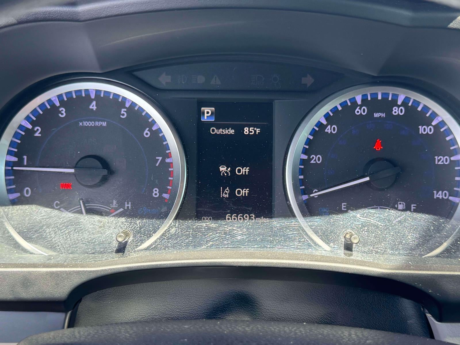 2019 Toyota Highlander LE V6 AWD (Natl)