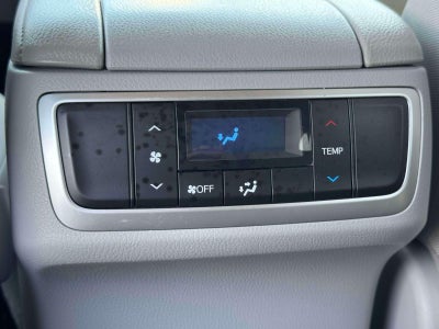 2019 Toyota Highlander LE V6 AWD (Natl)