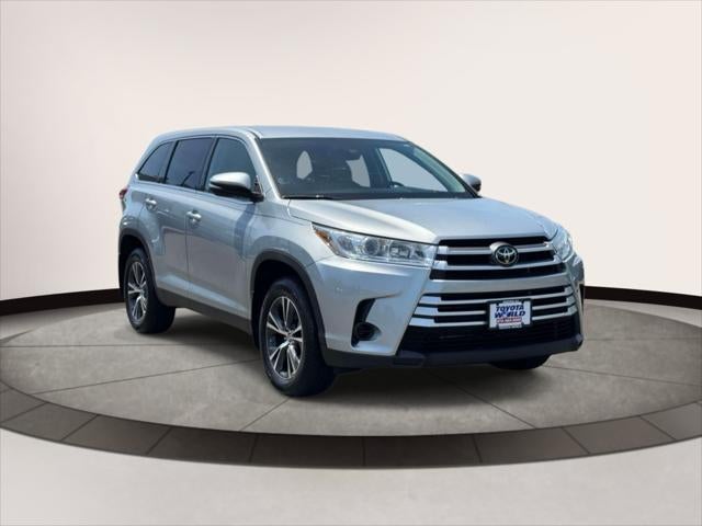 2019 Toyota Highlander LE V6 AWD (Natl)