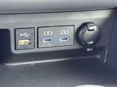 2022 Toyota Highlander XLE AWD (Natl)