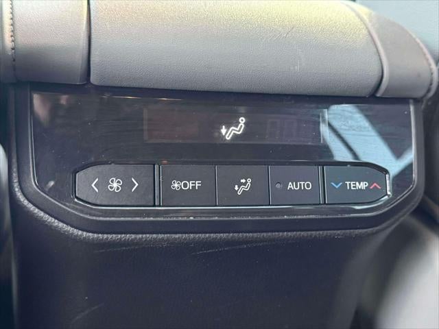 2022 Toyota Highlander XLE AWD (Natl)