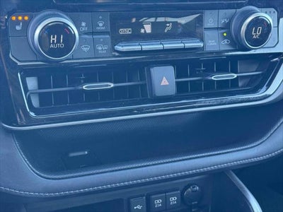 2021 Toyota Highlander XLE AWD (Natl)