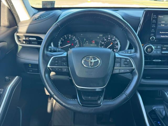 2021 Toyota Highlander XLE AWD (Natl)