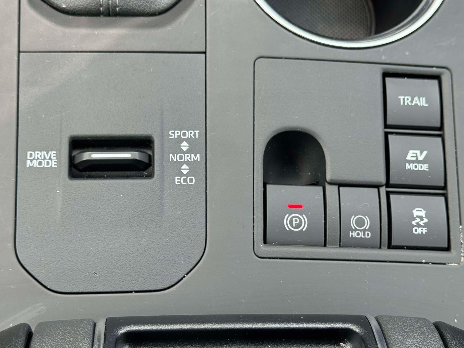 2025 Toyota Highlander Hybrid XLE AWD (Natl)