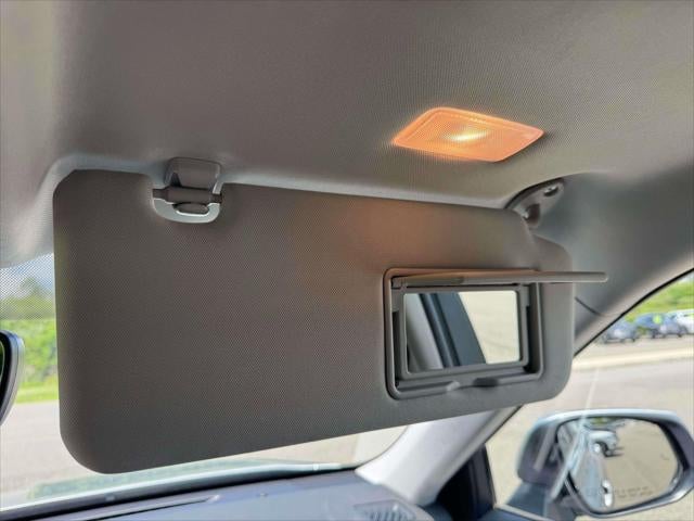 2025 Toyota Highlander Hybrid XLE AWD (Natl)
