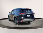 2025 Toyota Highlander Hybrid XLE AWD (Natl)