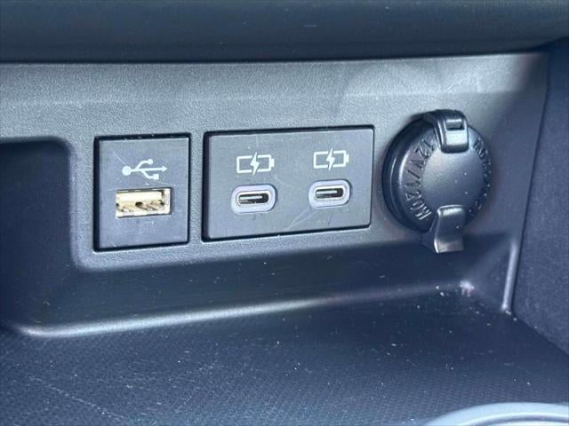 2025 Toyota Highlander Hybrid XLE AWD (Natl)