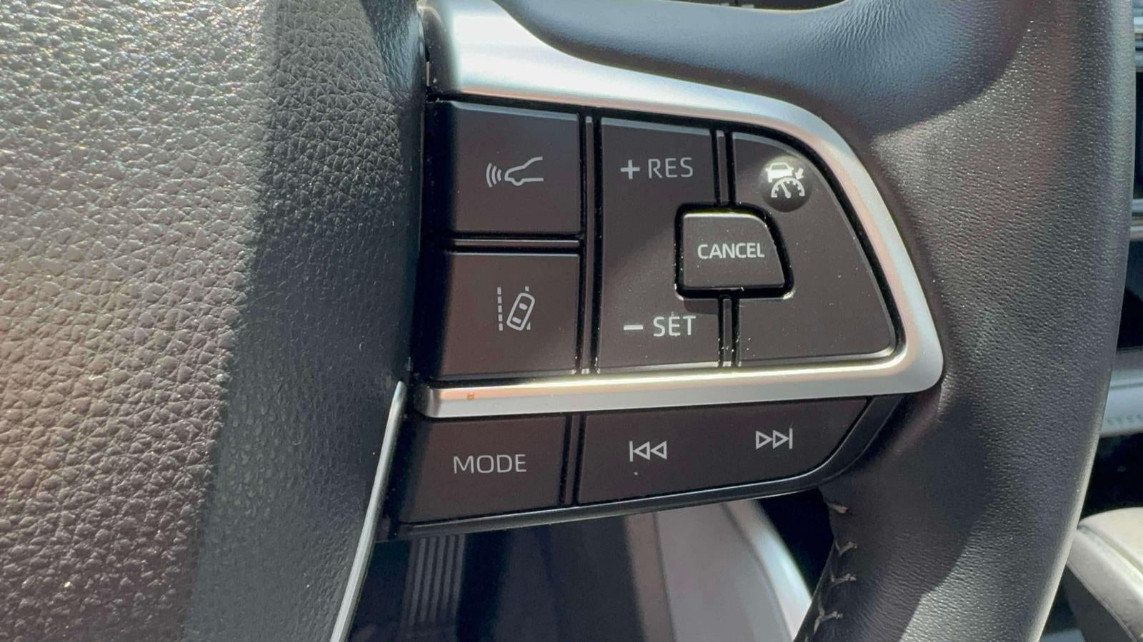 2023 Toyota Highlander XLE AWD (Natl)