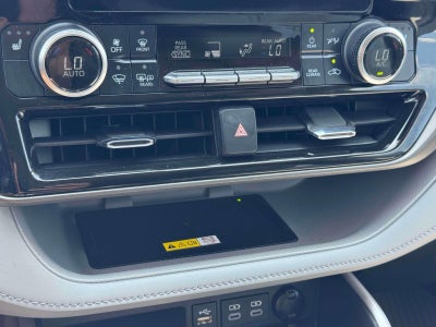 2023 Toyota Highlander XLE AWD (Natl)