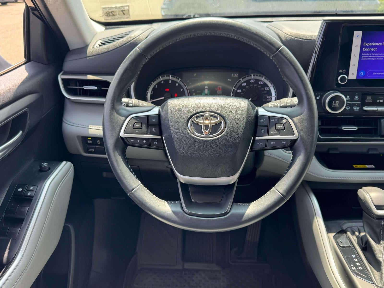 2023 Toyota Highlander XLE AWD (Natl)