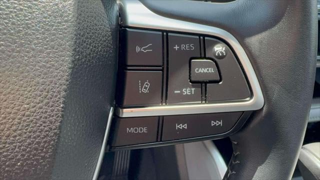 2023 Toyota Highlander XLE AWD (Natl)