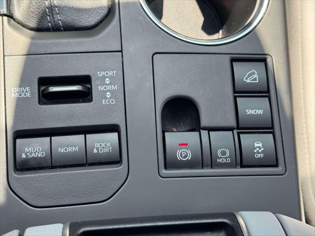 2023 Toyota Highlander XLE AWD (Natl)