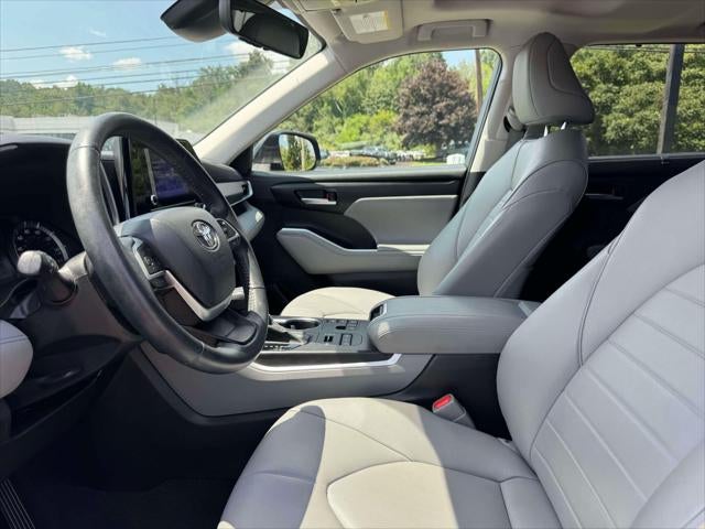2023 Toyota Highlander XLE AWD (Natl)