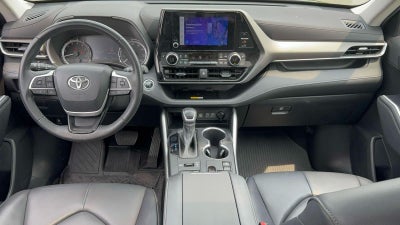 2023 Toyota Highlander XLE AWD (Natl)
