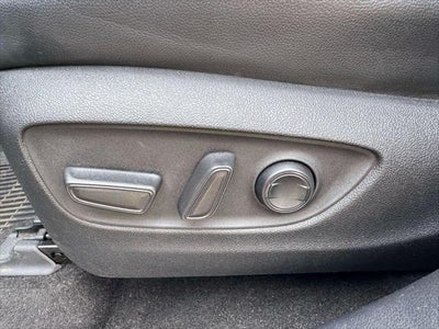 2023 Toyota Highlander XLE AWD (Natl)
