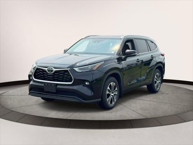 2023 Toyota Highlander XLE AWD (Natl)