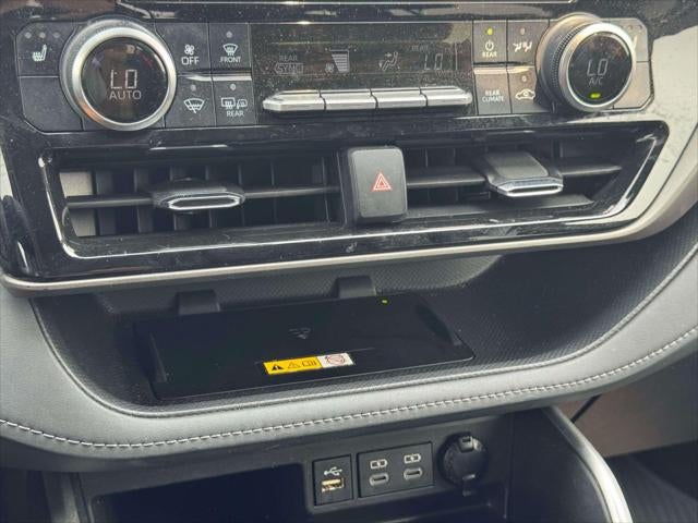 2023 Toyota Highlander XLE AWD (Natl)