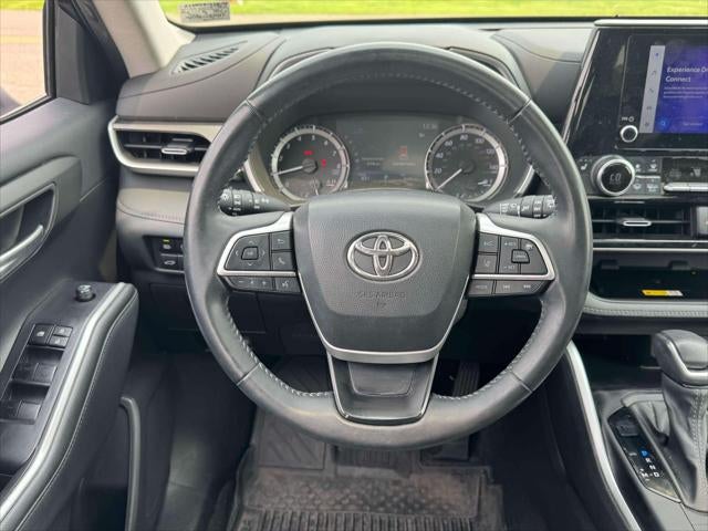 2023 Toyota Highlander XLE AWD (Natl)