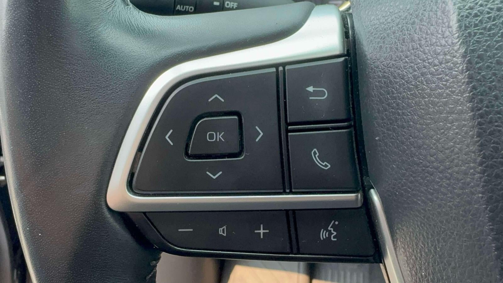 2023 Toyota Highlander L AWD (Natl)