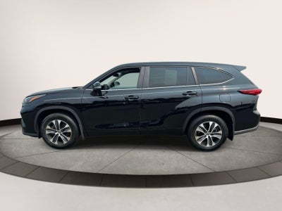 2023 Toyota Highlander L AWD (Natl)