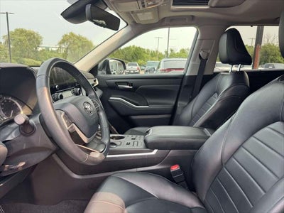 2023 Toyota Highlander L AWD (Natl)