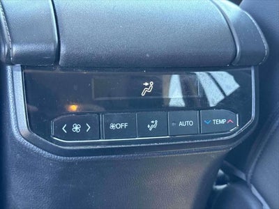 2023 Toyota Highlander XLE AWD (Natl)