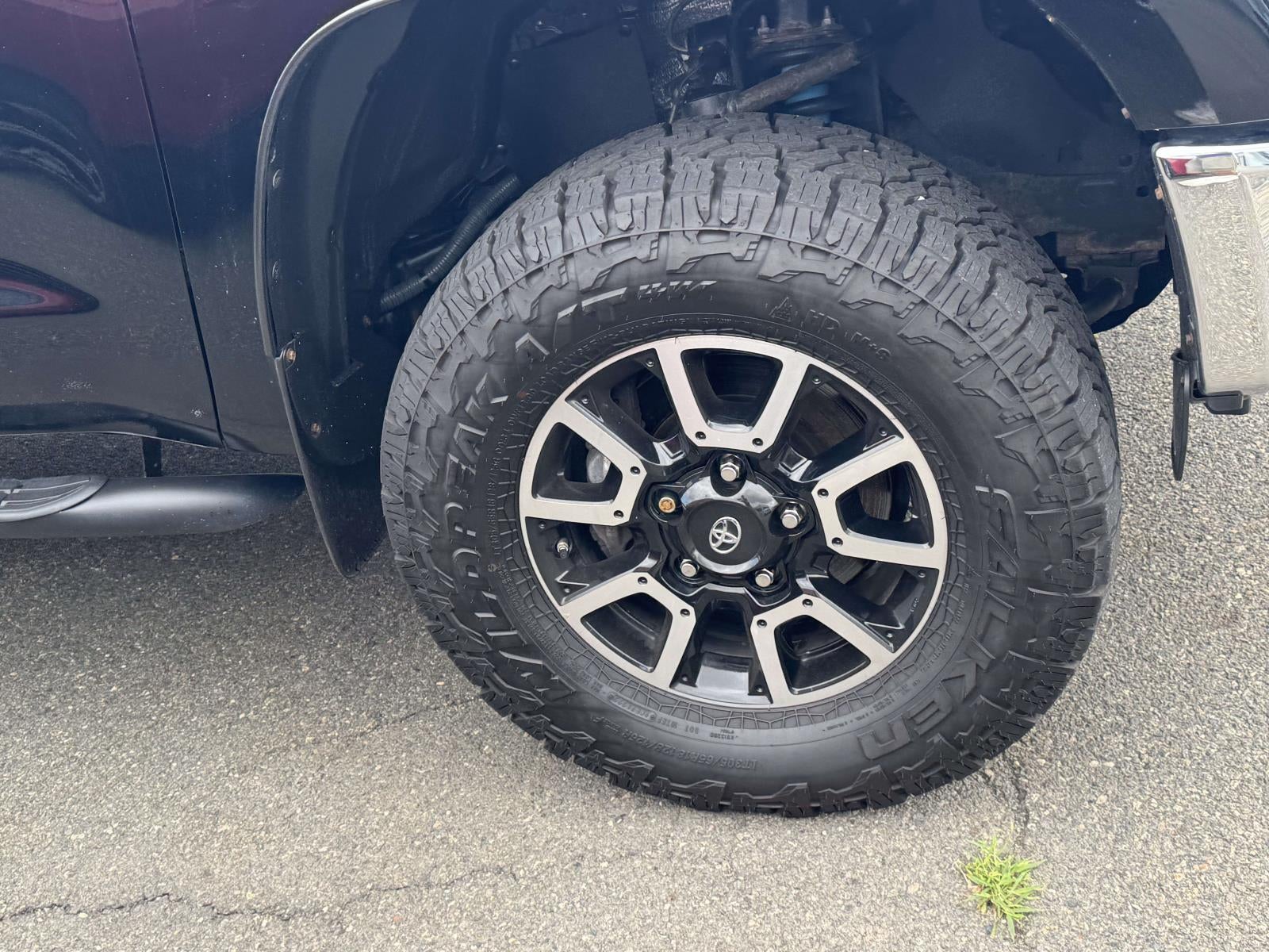 2020 Toyota Tundra 4WD Limited Double Cab 6.5' Bed 5.7L (Natl)
