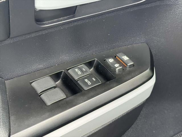 2020 Toyota Tundra 4WD Limited Double Cab 6.5' Bed 5.7L (Natl)