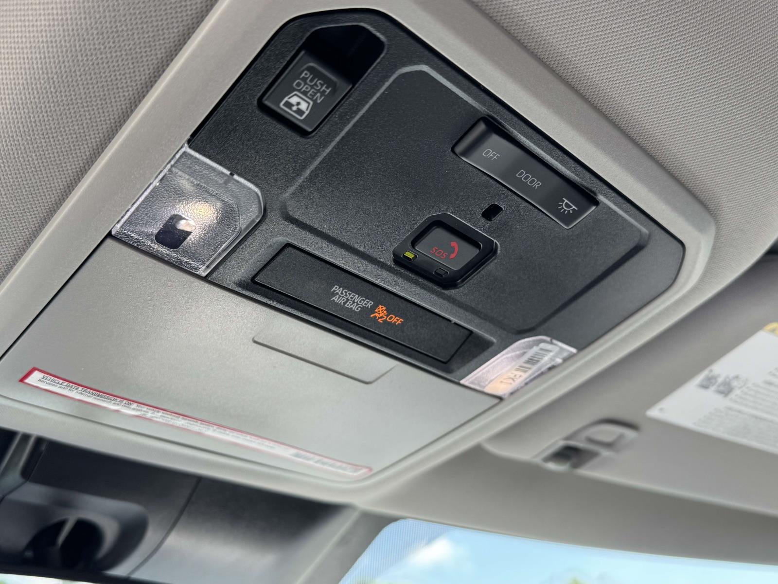 2024 Toyota Tundra 4WD SR5 CrewMax 5.5' Bed (Natl)