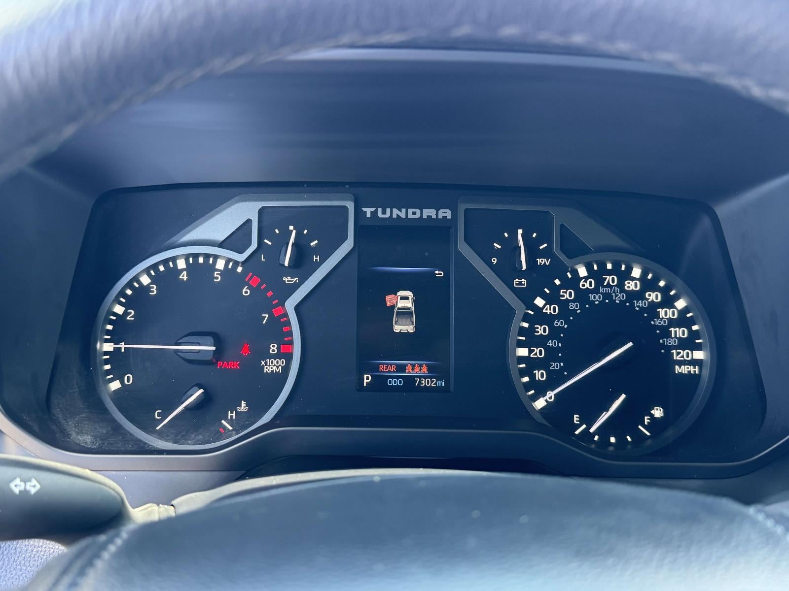 2024 Toyota Tundra 4WD SR5 CrewMax 5.5' Bed (Natl)